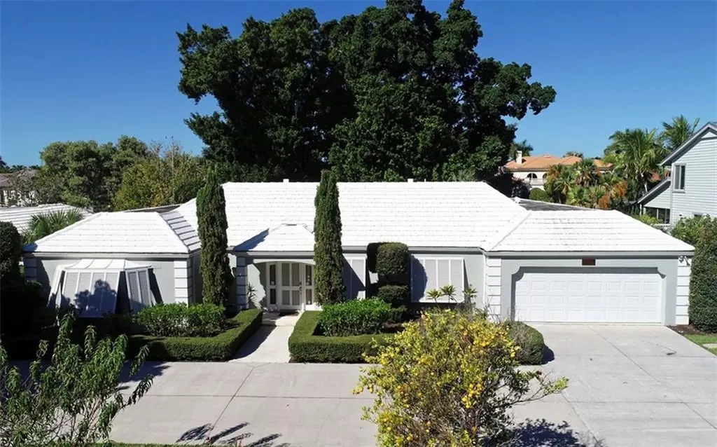 480 Meadow Lark Drive Sarasota FL 34236