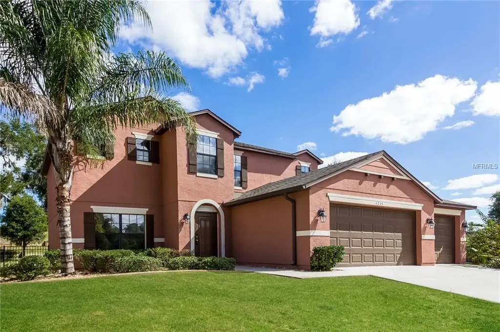 1715 Waterside Oaks Drive Orange City FL 32763