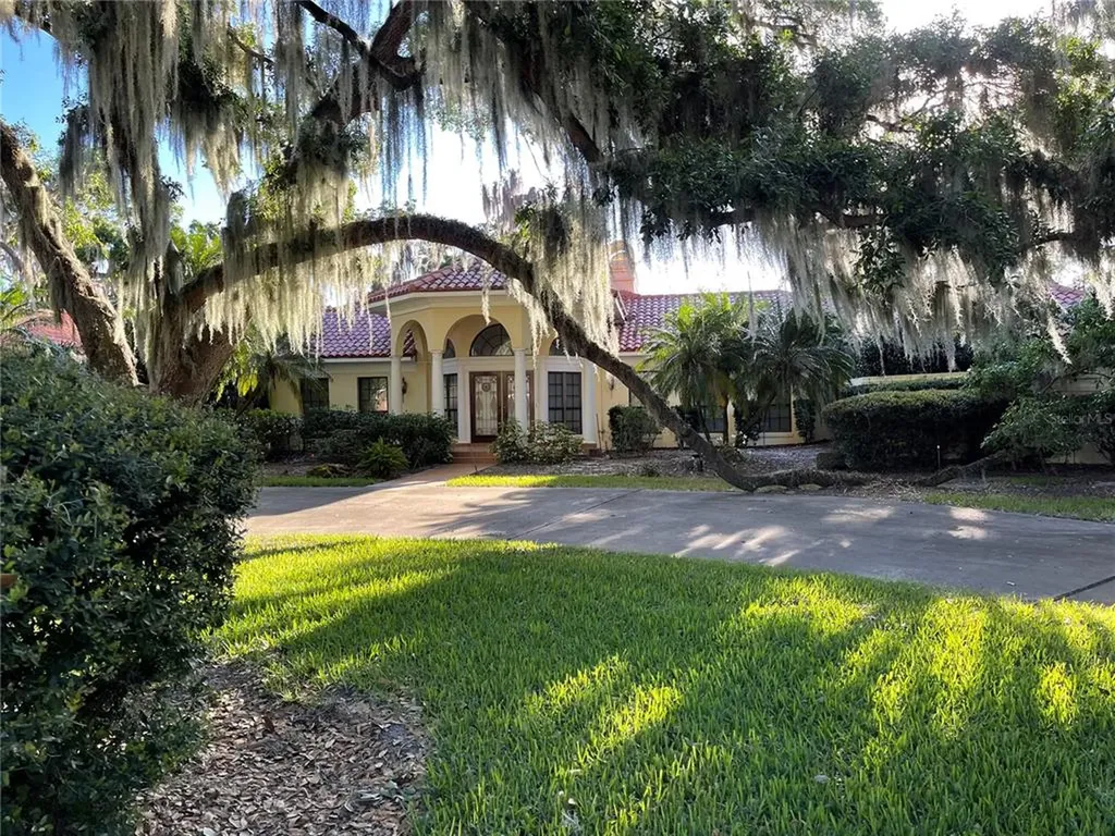 1412 Mosswood Drive Leesburg FL 34748