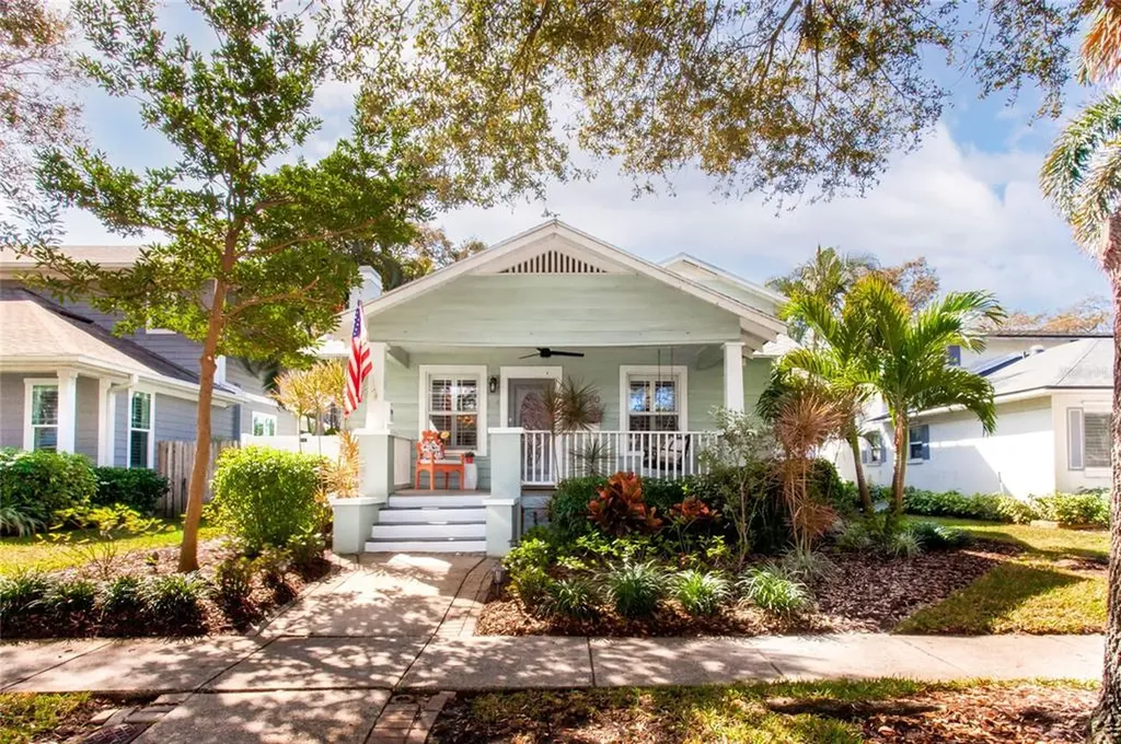180 21st Avenue N St Petersburg FL 33704