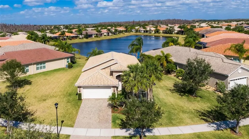 16204 Cape Coral Drive Wimauma FL 33598