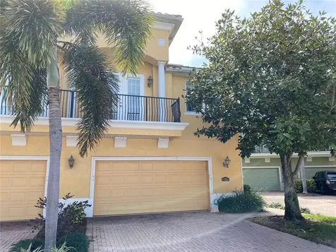 198 Banyan Bay Drive St Petersburg FL 33705