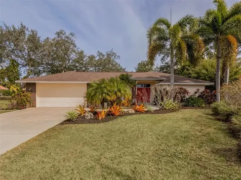 5040 Southern Pine Circle Venice FL 34293