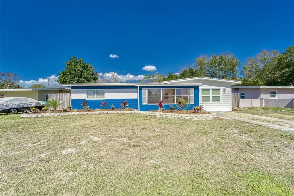 8617 Narcissus Avenue Seminole FL 33777