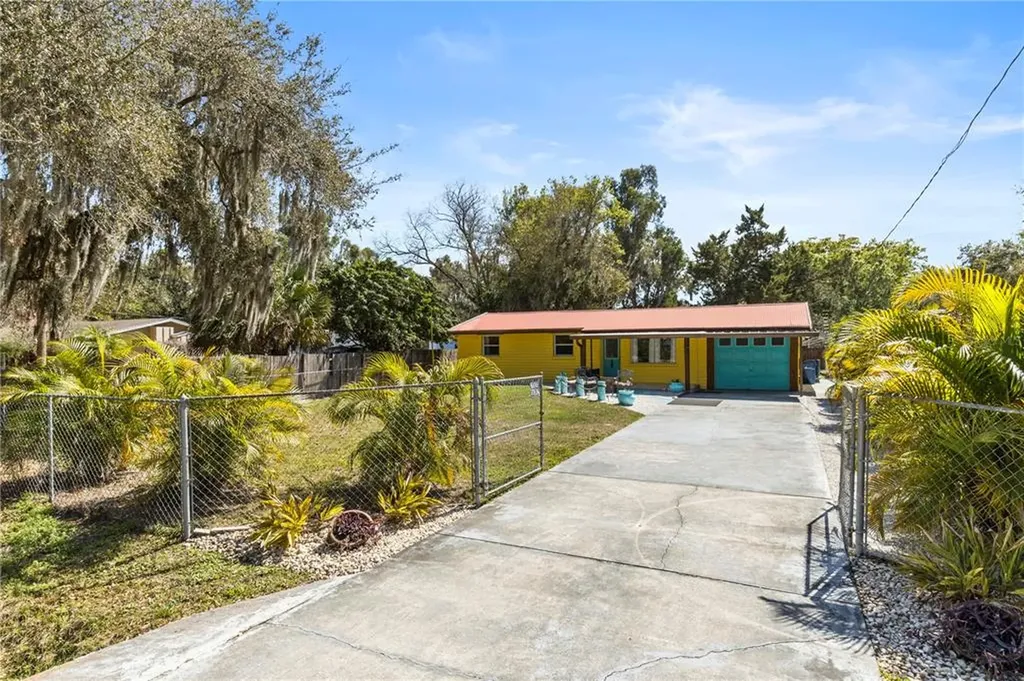 3014 47th Street Sarasota FL 34234
