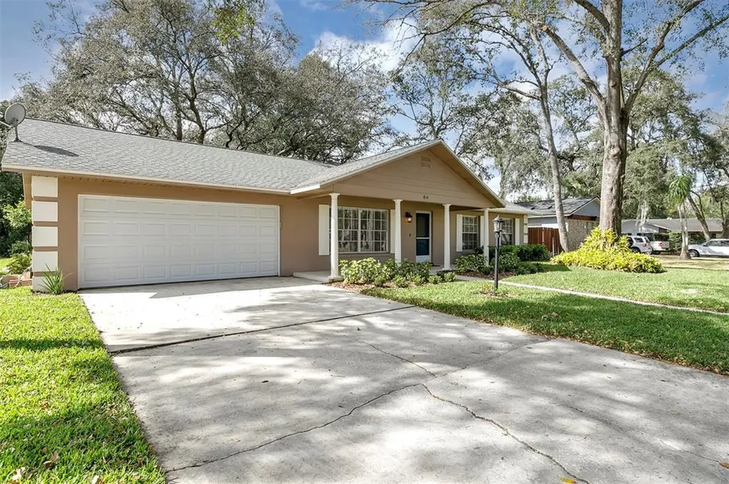 614 Andrew Street Altamonte Springs FL 32714