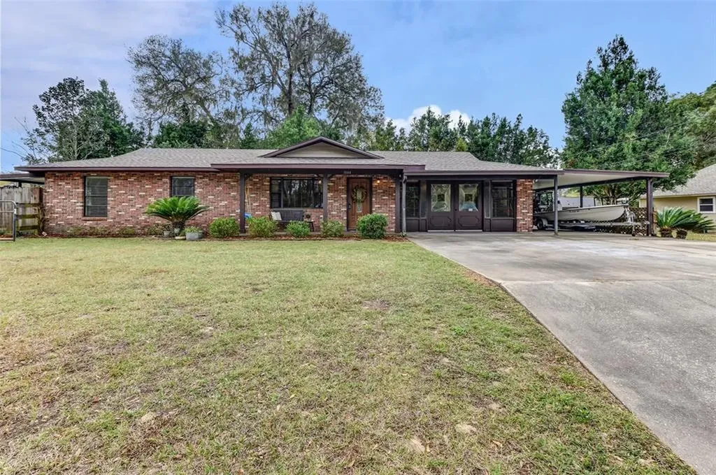 1884 Gaudrey Street Deland FL 32720