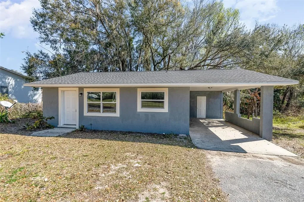 304 S Faulkner Avenue Leesburg FL 34748