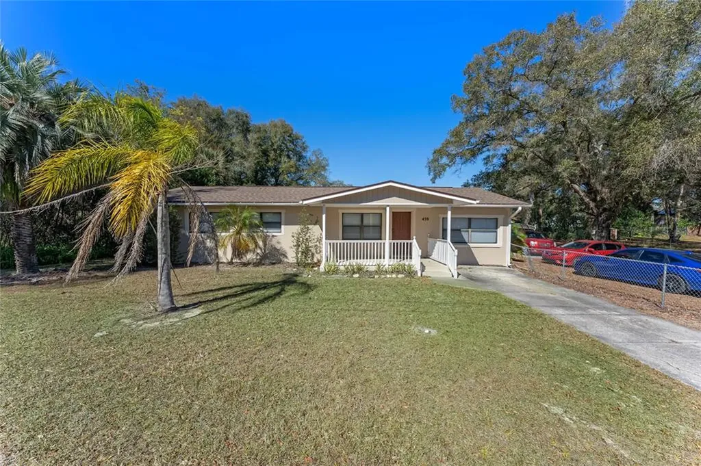 439 Palm Terrace Deland FL 32724