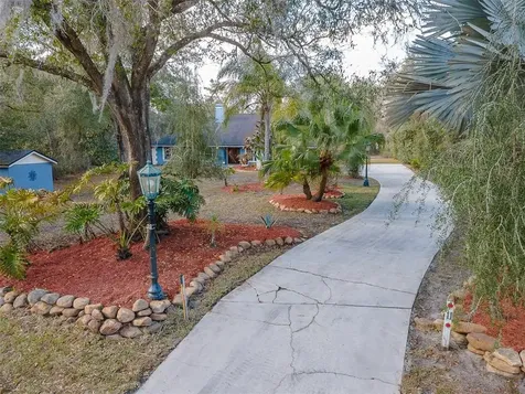 11 Tymber Cove Deland FL 32724