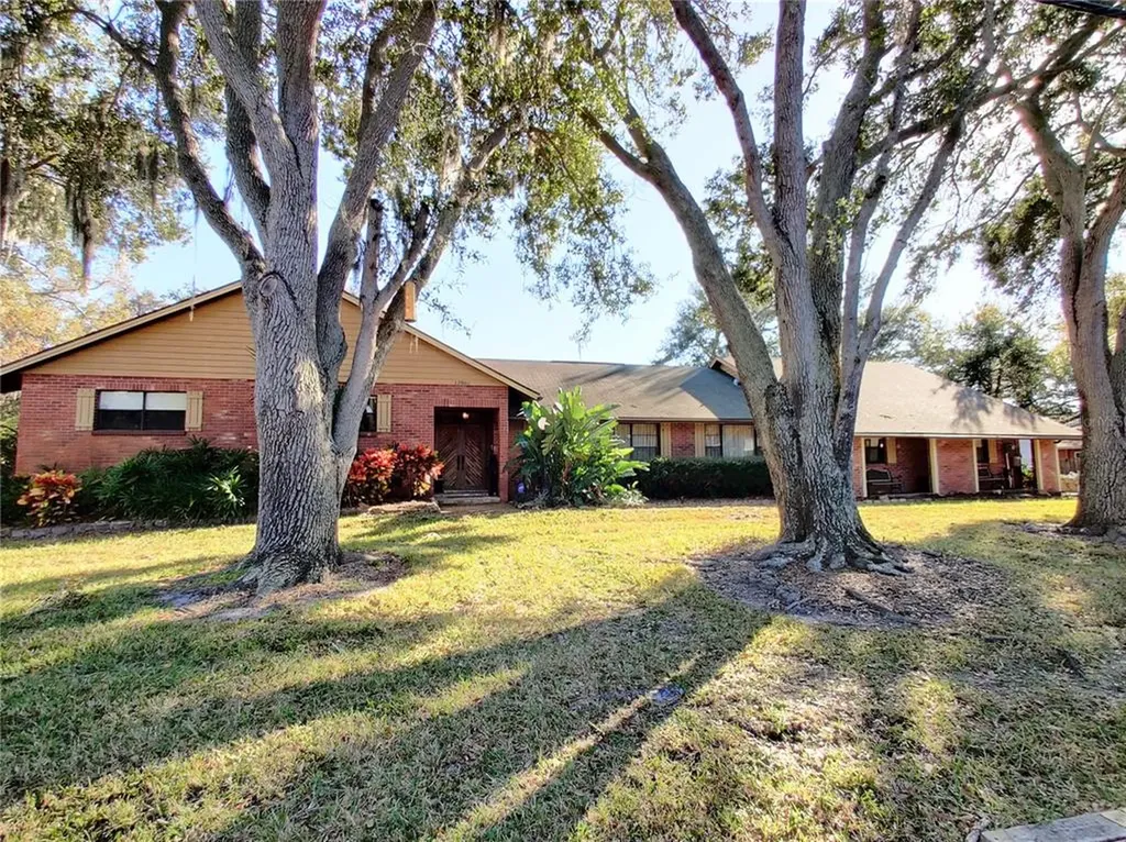 12964 Hibiscus Avenue Seminole FL 33776