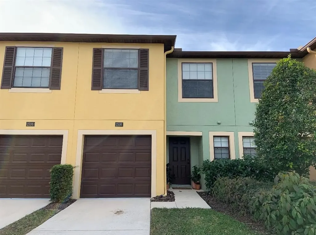 2508 Edgewater Falls Drive Brandon FL 33511