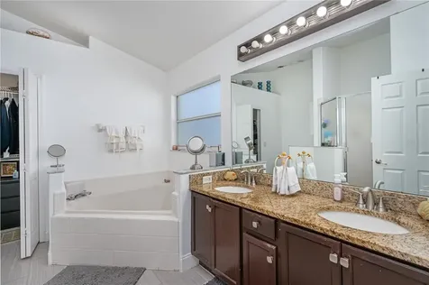 4507 Oakbrook Court Kissimmee FL 34746