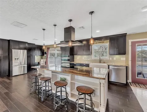 3847 N Lake Orlando Parkway Orlando FL 32808