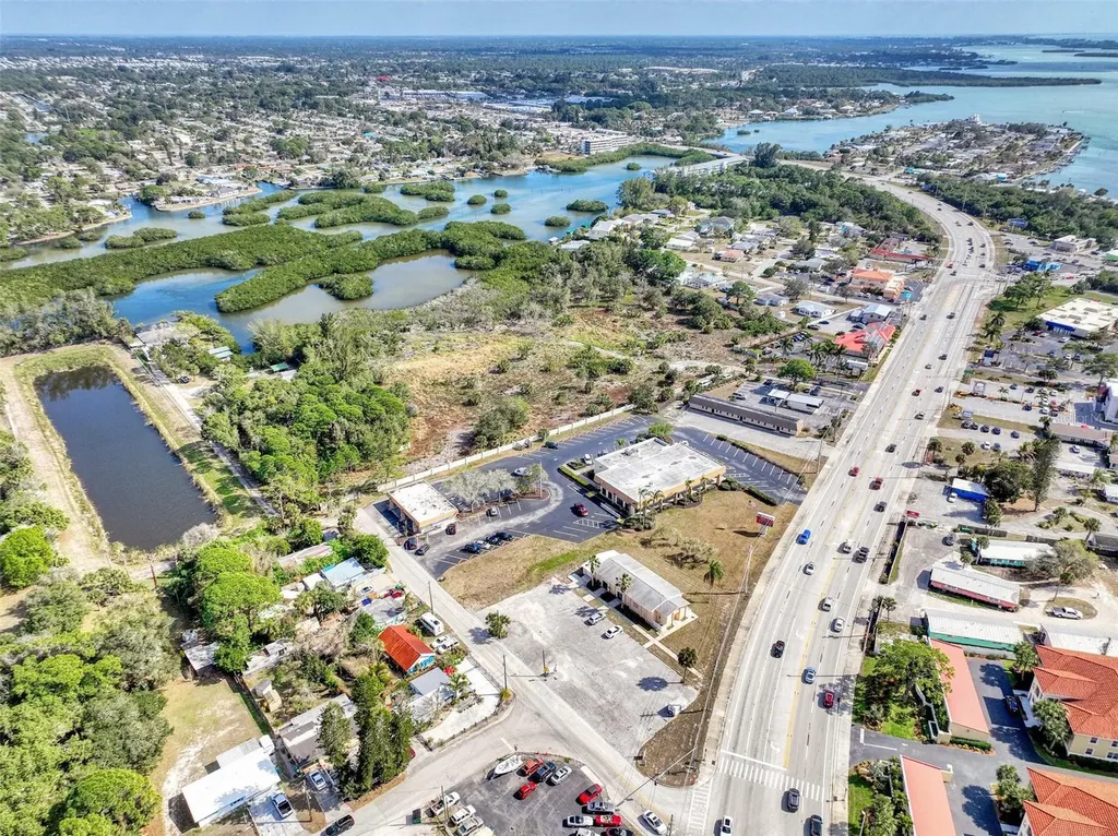 201 E Bay Heights Road Englewood FL 34223