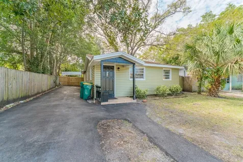 7920 50th Avenue N St Petersburg FL 33709
