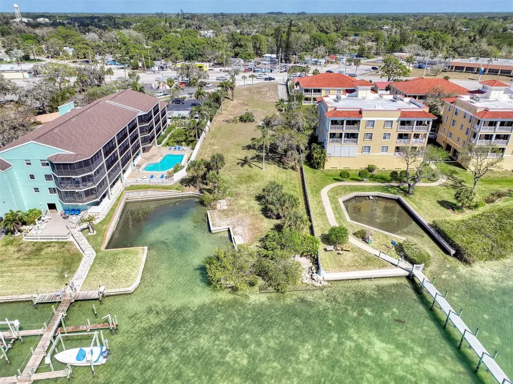 1106 S Mccall Road Englewood FL 34223