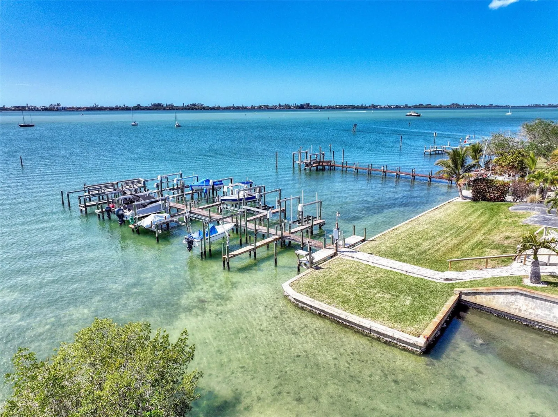 1106 S Mccall Road Englewood FL 34223