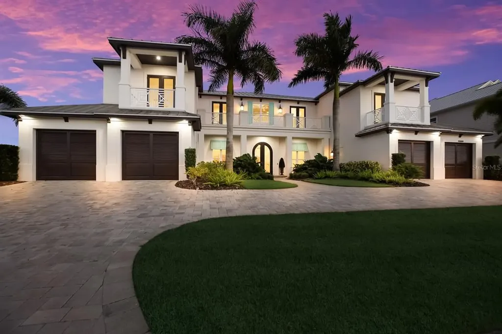 689 Regatta Way Bradenton FL 34208