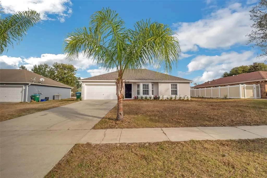 1305 Blythe Avenue Deltona FL 32725
