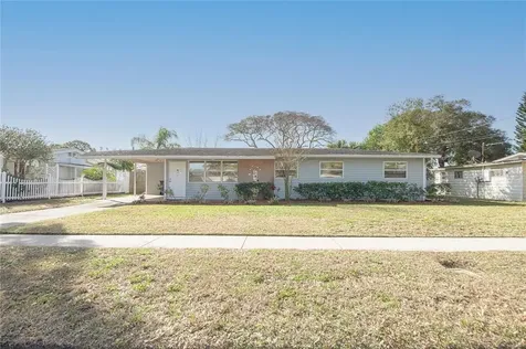 4710 W Fairview Heights Tampa FL 33616