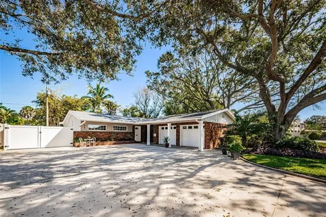 841 Rafael Boulevard NE St Petersburg FL 33704