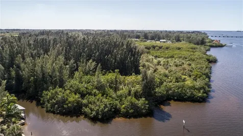 418 Peace Island Drive Punta Gorda FL 33950
