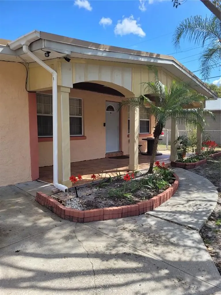 1624 Hummingbird Lane Lakeland FL 33801