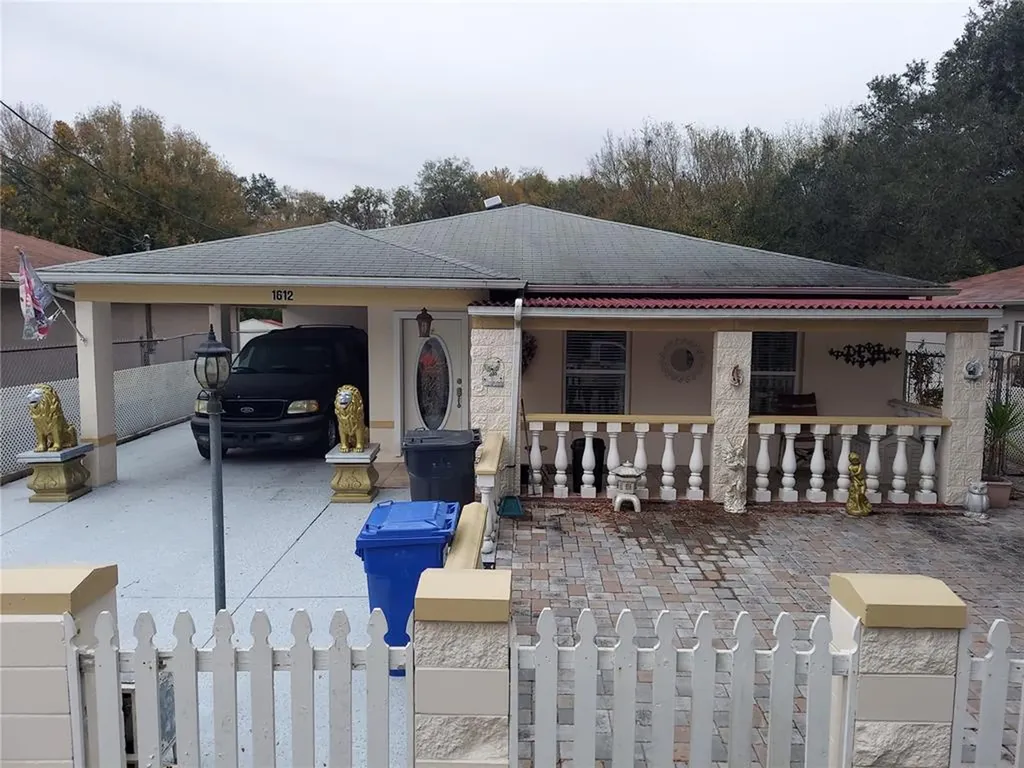 1612 Green Ridge Road Tampa FL 33619