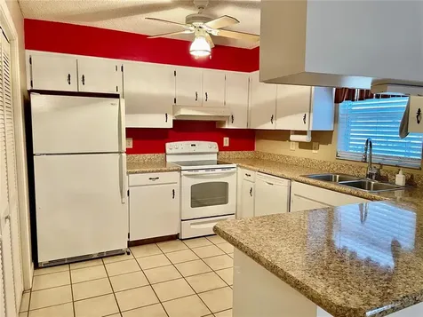 716 W Beacon Road Lakeland FL 33803
