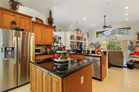6007 Shearwater Lane Lithia FL 33547