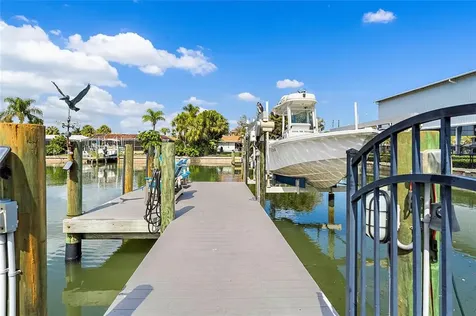 3801 48th Avenue S St Petersburg FL 33711