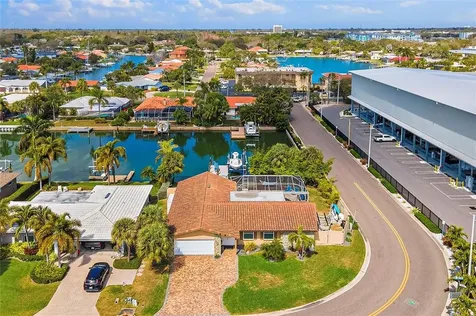 3801 48th Avenue S St Petersburg FL 33711