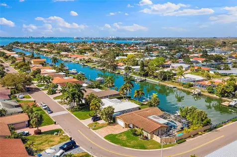 3801 48th Avenue S St Petersburg FL 33711