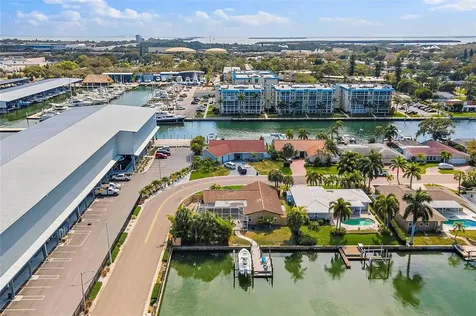 3801 48th Avenue S St Petersburg FL 33711