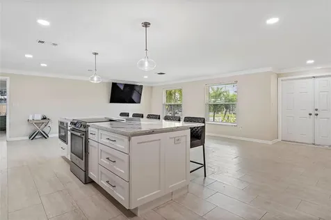 3801 48th Avenue S St Petersburg FL 33711