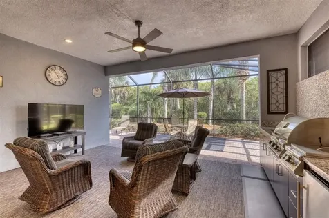 5021 Lake Overlook Avenue Bradenton FL 34208