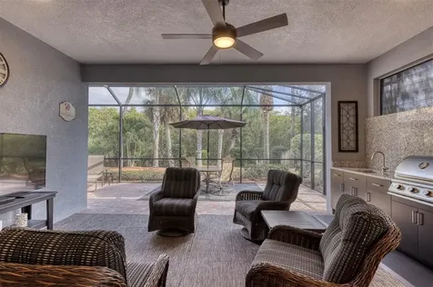 5021 Lake Overlook Avenue Bradenton FL 34208
