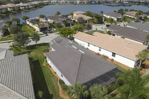 5021 Lake Overlook Avenue Bradenton FL 34208