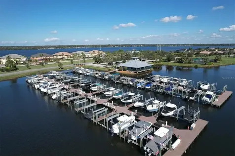 5021 Lake Overlook Avenue Bradenton FL 34208