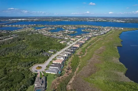 5021 Lake Overlook Avenue Bradenton FL 34208