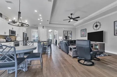 5021 Lake Overlook Avenue Bradenton FL 34208