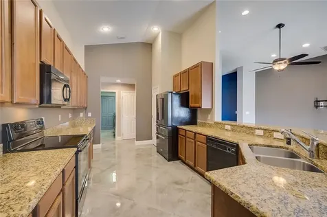 8916 49th Avenue E Palmetto FL 34221
