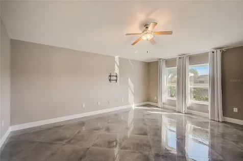 8916 49th Avenue E Palmetto FL 34221
