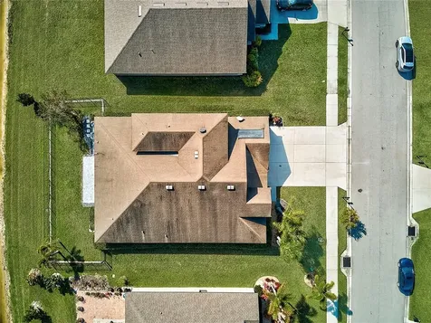 8916 49th Avenue E Palmetto FL 34221