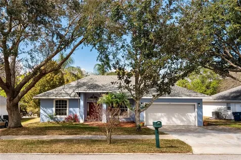 435 Waterwood Court Minneola FL 34715