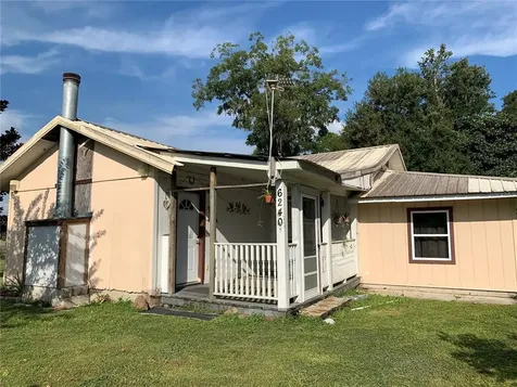 6240 SW County Road 232 Trenton FL 32693