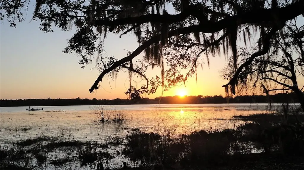 3844 SW Shorewood Drive Dunnellon FL 34431