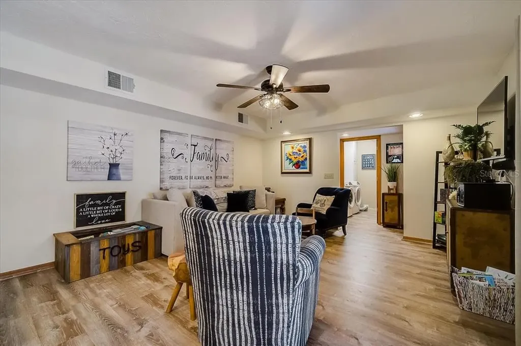 3389 49th Street Sarasota FL 34235