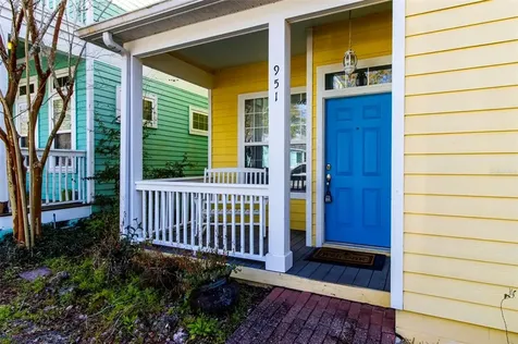 951 NW 50th Terrace Gainesville FL 32605
